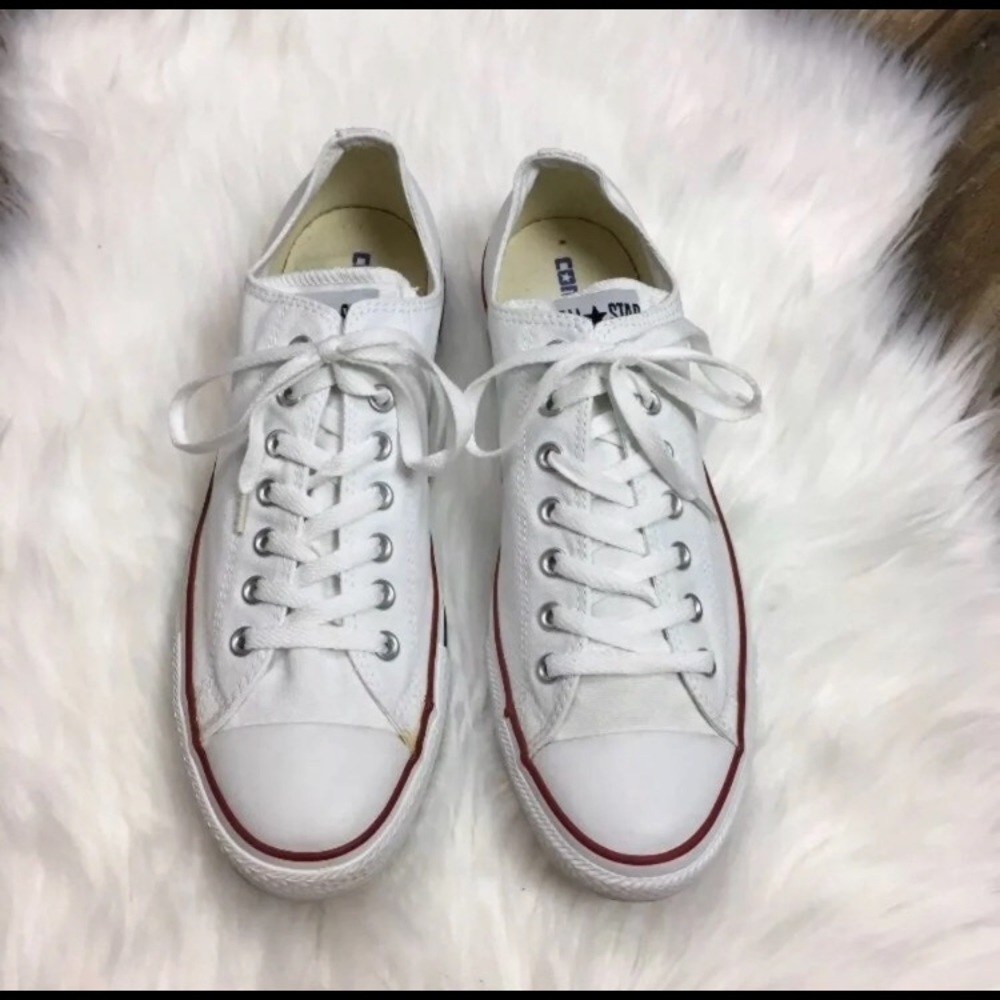 Men white converse